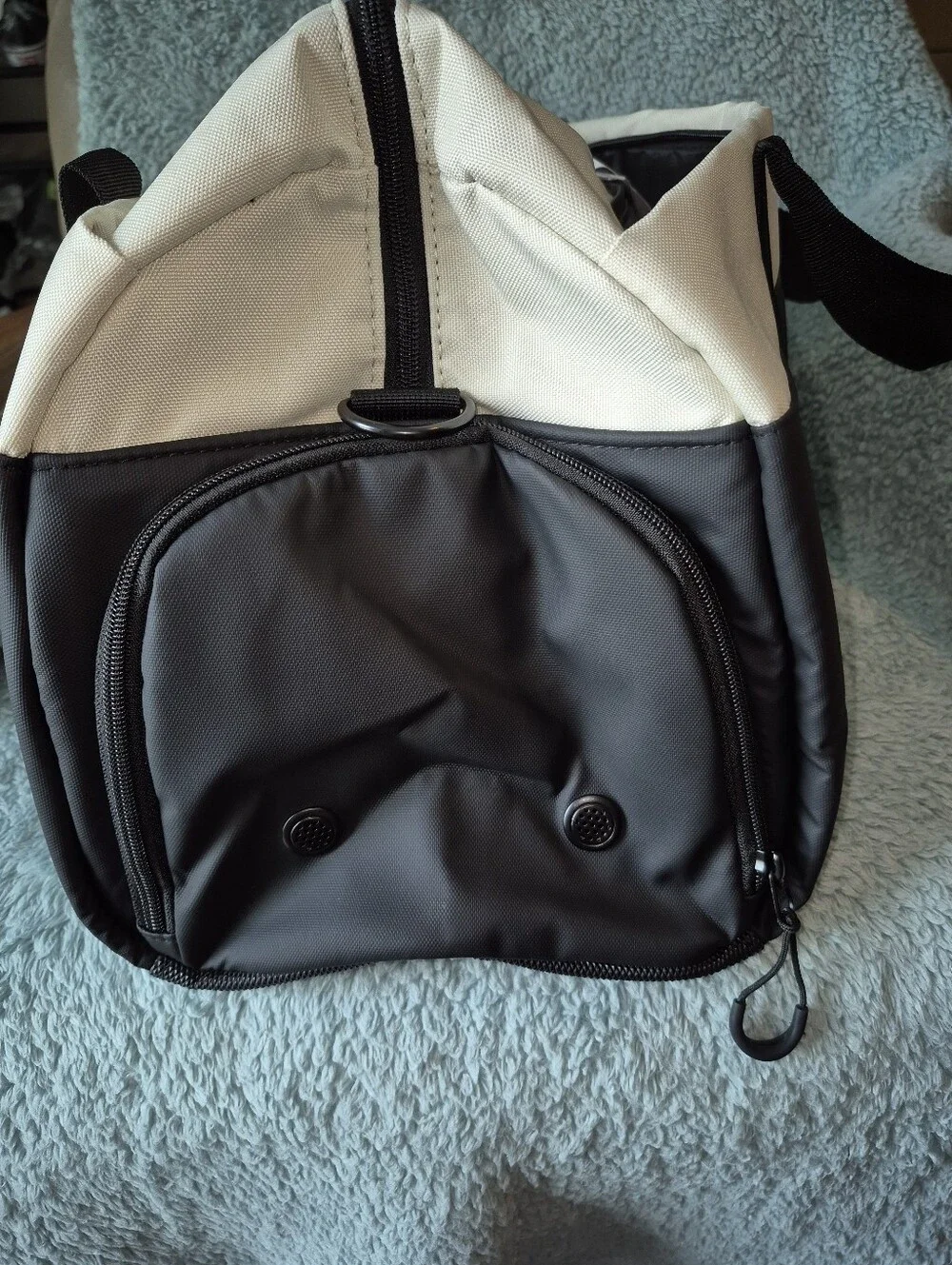 Unisex FITGRIFF Canvas Two-Tone Carry GYM Bag in Cream and Black